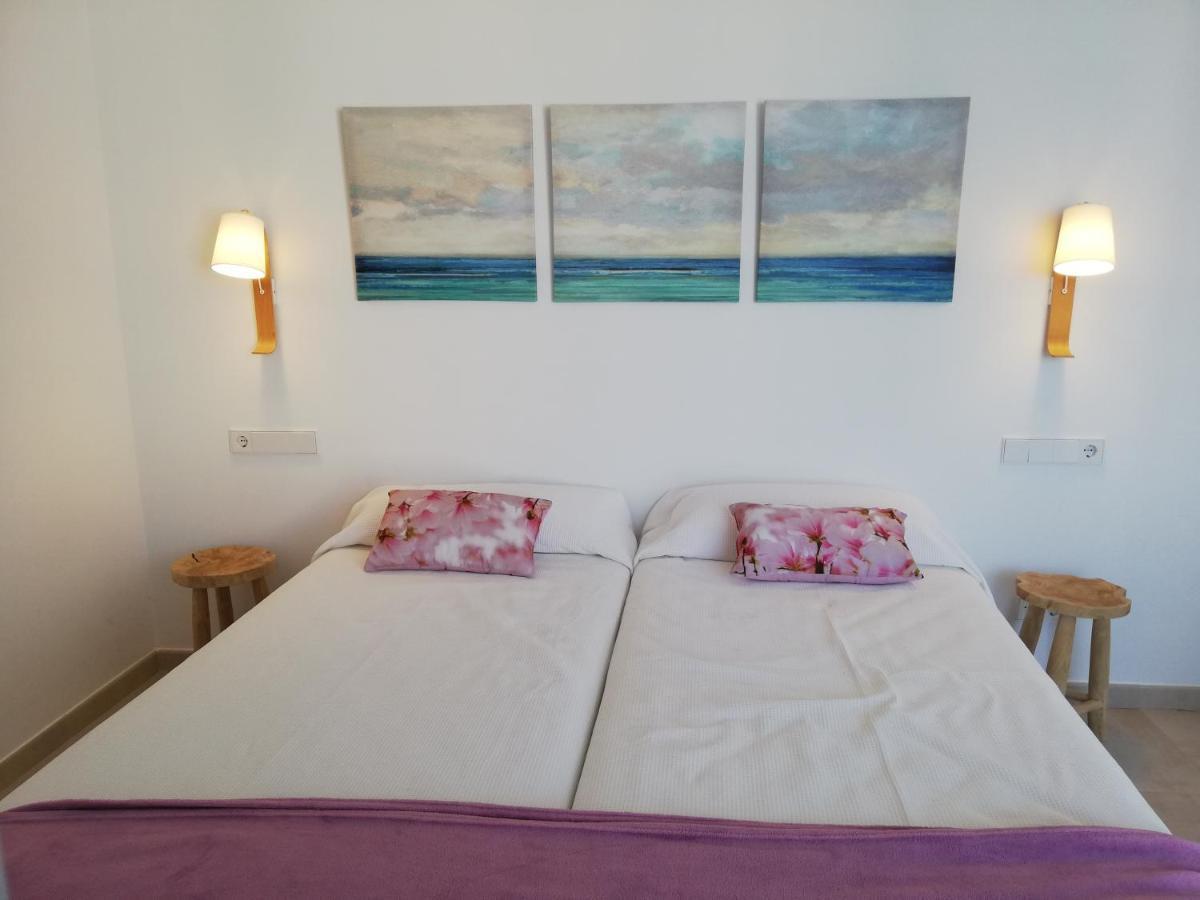 Apartamentos Villa Primera Cala Figuera  Extérieur photo