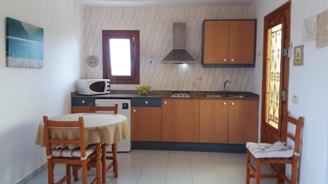 Apartamentos Villa Primera Cala Figuera  Extérieur photo